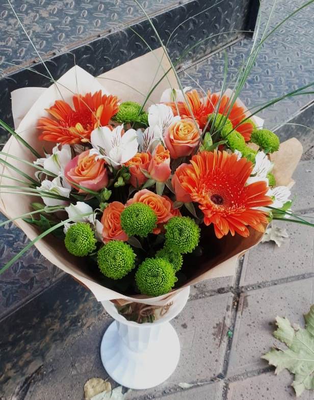 Букет цветов из: Герберы, Хризантемы, Альстромерии и Розы в Семеновское