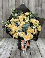 Букет цветов из:  Розы и Лизиантусы в Семеновское