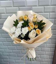 Букет цветов из:  Розы и Хризантемы в Семеновское