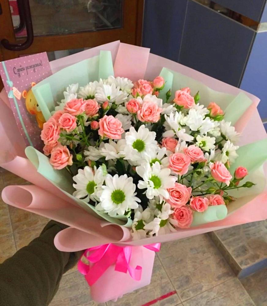 Букет цветов из: Розы и Хризантемы в Семеновское