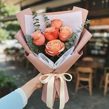 Букет цветов из:  Розы в Семеновское