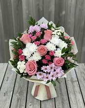 Букет цветов из:  Альстромерии, Гвоздики, Розы и Хризантемы #REPLACE_PRED# Семеновское