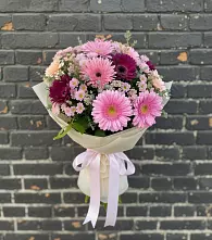 Букет цветов из:  Герберы и Хризантемы в Семеновское